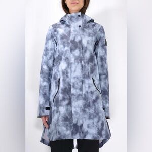 Canada Goose Raincoat NWT